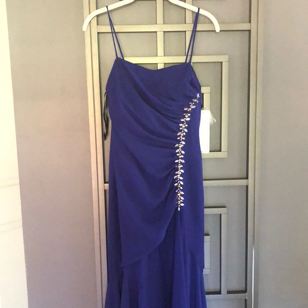 Dave & Iohnny AS IS NEW Royal blue evening gown